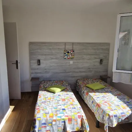 Entre Et Nature - Grand Terrain Clos - Parking Apartman